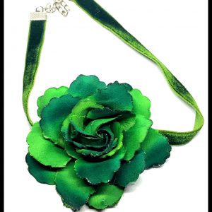 Zöld rózsa nyaklánc