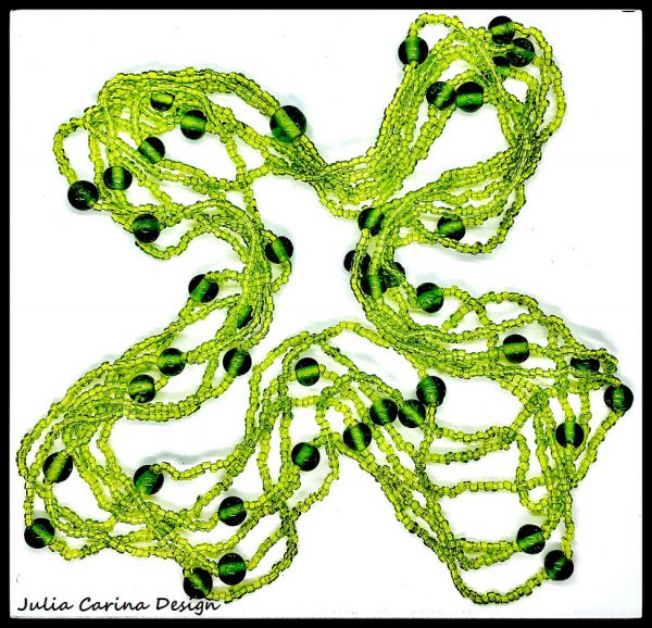 Zöld üveg golyós gyöngy nyaklánc
