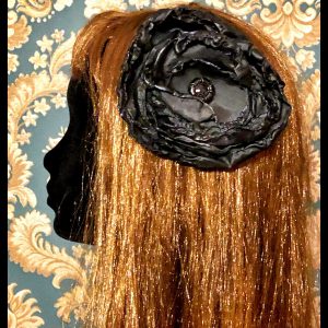 Fekete rózsa hajcsat