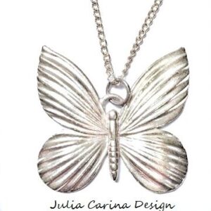 Arany pillangó medálos nyaklánc