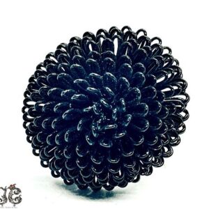 Fekete drót virágos gyűrű