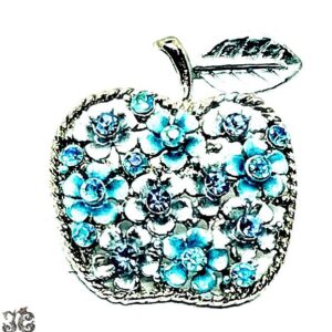 Kék köves virágos alma kitűző