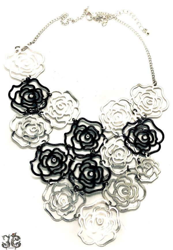 Fekete ezüst rózsás nyaklánc